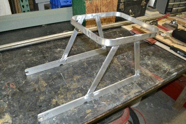 1300luggagerack01 1300luggagerack01